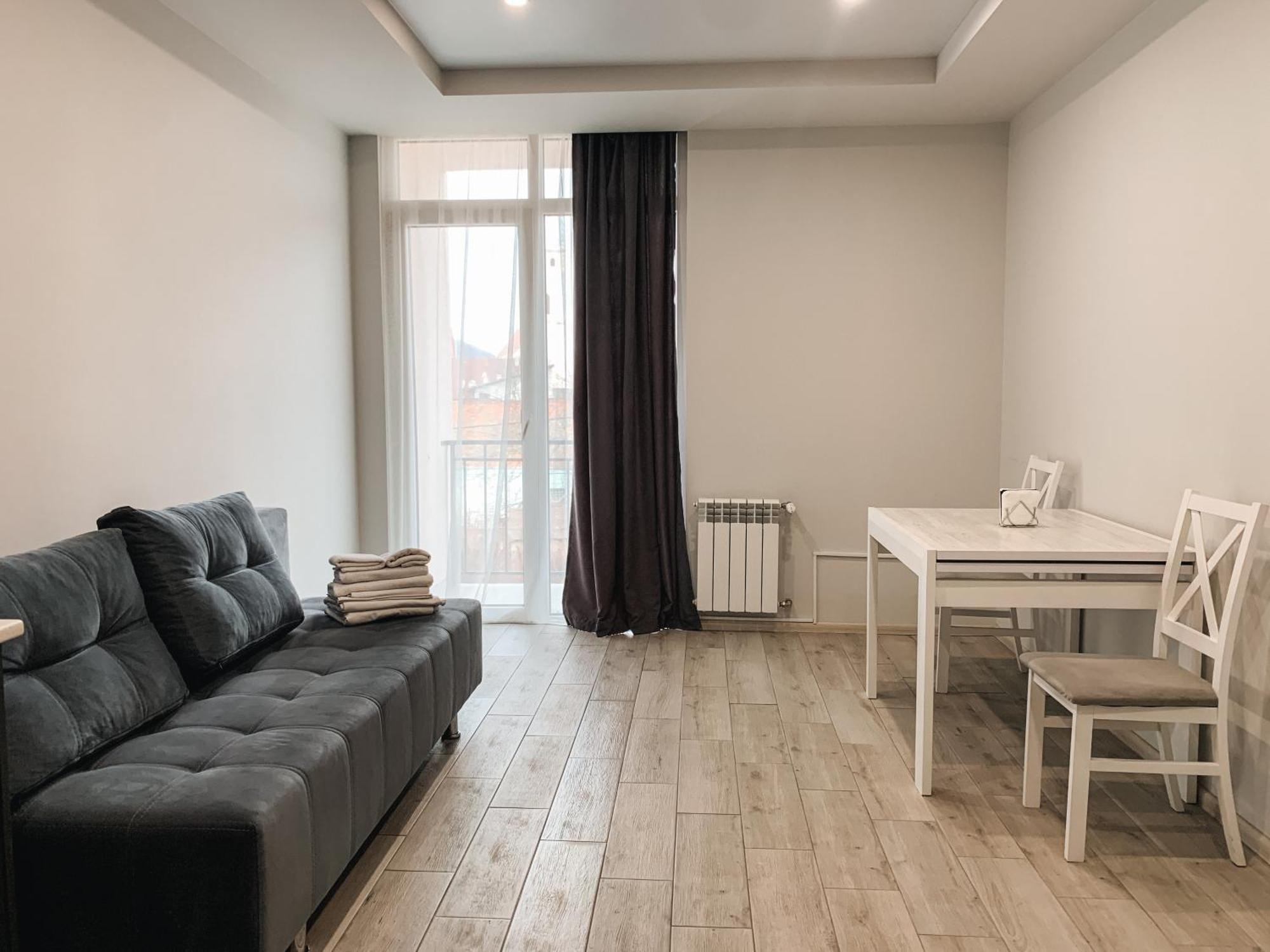 Apartments Domovik Mira 11S/9 Mukacheve Exterior photo